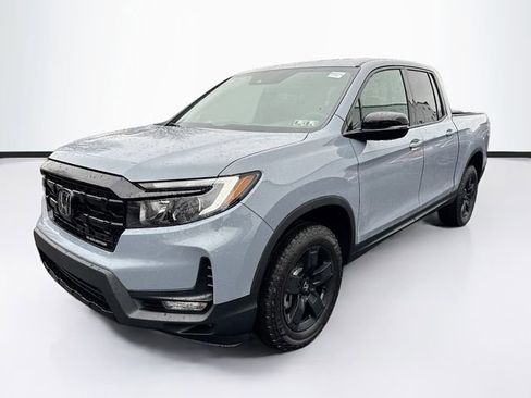 New 2026 Honda Ridgeline Black Edition image 4