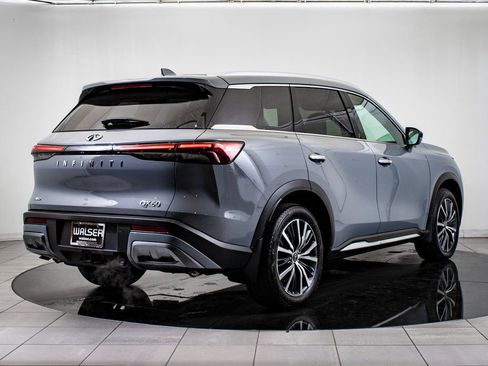 Used 2025 INFINITI QX60 Sensory image 7