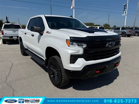 Used 2023 Chevrolet Silverado 1500 LT Trail Boss w/ Protection Package image 1