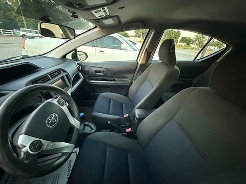 Used 2015 Toyota Prius C Two FWD image 2