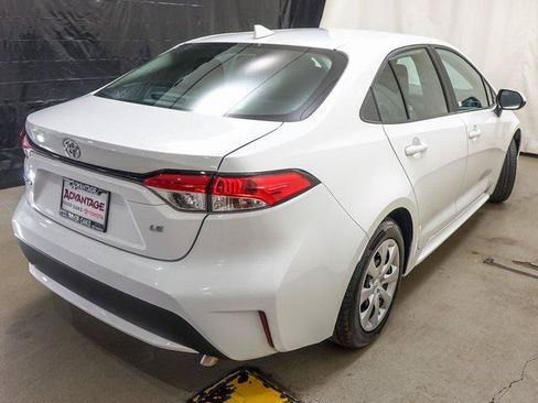 Certified 2022 Toyota Corolla LE FWD image 7