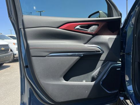 New 2026 Chevrolet Traverse RS FWD image 15