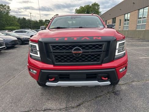 Used 2021 Nissan Titan PRO-4X w/ Pro-4x Convenience Package AWD/4WD image 2
