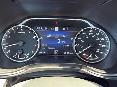 Used 2023 Nissan Maxima SV w/ Floor Mat Group FWD image 11