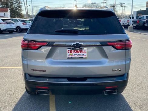 Used 2023 Chevrolet Traverse Premier w/ Redline Edition FWD image 4