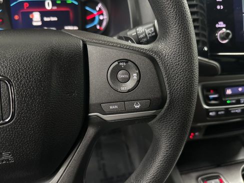 Used 2022 Honda Pilot Sport image 16