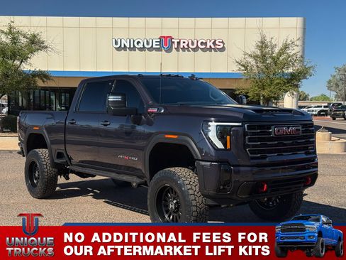 Used 2025 GMC Sierra 2500 AT4 w/ AT4 Premium Plus Package image 7