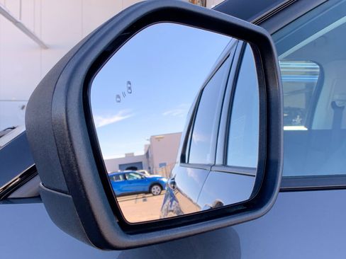 New 2026 Ford Explorer Active w/ Active Comfort Package image 17