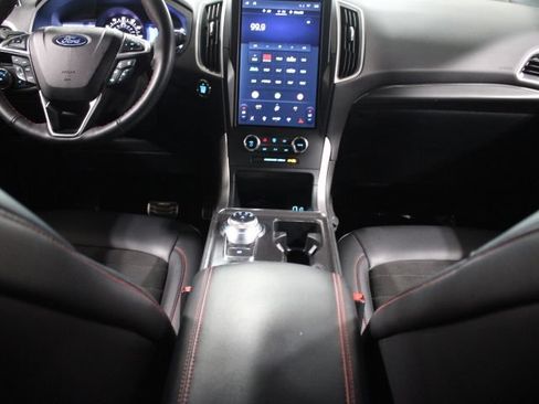 Used 2024 Ford Edge ST-Line AWD/4WD image 31