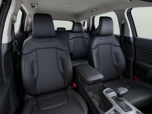 New 2026 Kia Sportage EX FWD image 15