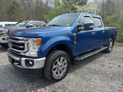 Used 2022 Ford F350 Lariat w/ Chrome Package image 4