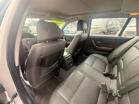 Used 2008 BMW 328i Wagon image 12