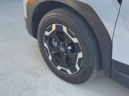 Used 2025 Hyundai Santa Fe SEL image 33