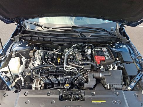 Used 2025 Nissan Altima 2.5 SV AWD/4WD image 28