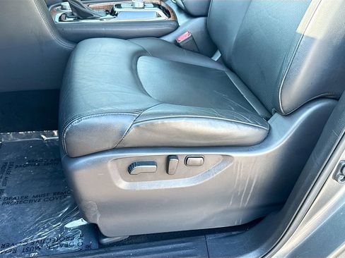 Used 2024 Nissan Armada SL image 17