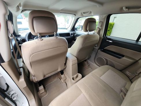 Used 2017 Jeep Patriot Latitude image 26