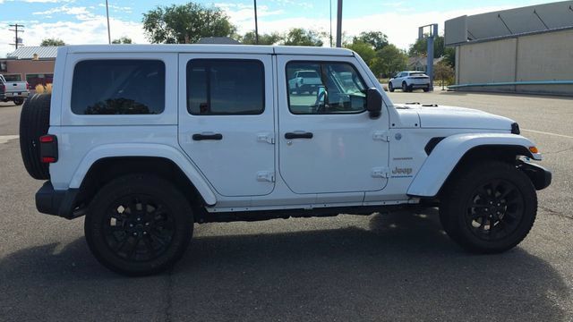 Used 2024 Jeep Wrangler Unlimited Sahara AWD/4WD image 11