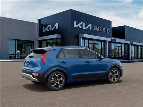 New 2026 Kia Niro SX Touring FWD image 6