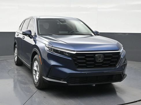 Used 2025 Honda CR-V LX image 7