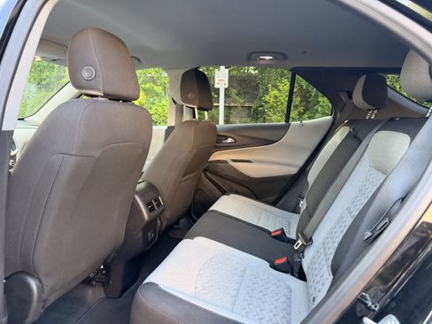 Used 2024 Chevrolet Equinox LS w/ LS Convenience Package AWD/4WD image 28