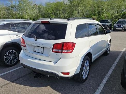 Used 2016 Dodge Journey SXT AWD/4WD image 2