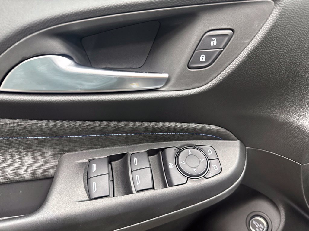 New 2026 Buick Envista Sport Touring w/ Convenience I Package FWD image 7
