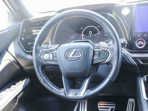 Used 2025 Lexus TX 500h AWD w/ Technology Package image 17