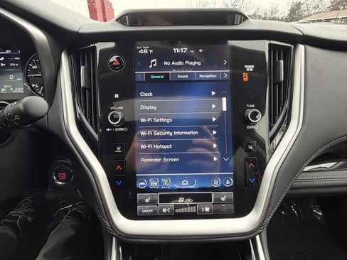 Used 2024 Subaru Outback Limited image 21