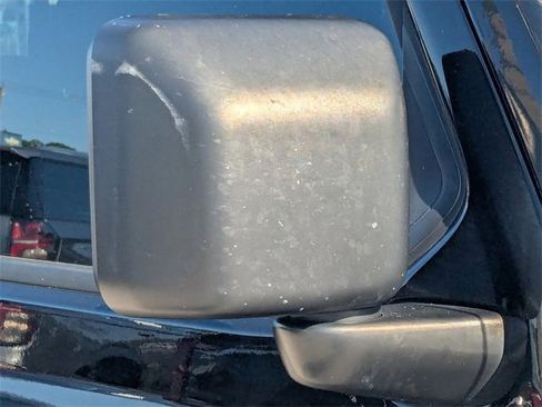 Used 2022 Jeep Gladiator Sport image 12