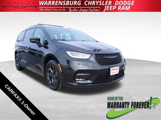 Used 2021 Chrysler Pacifica Touring w/ S Appearance Package 360° Tour