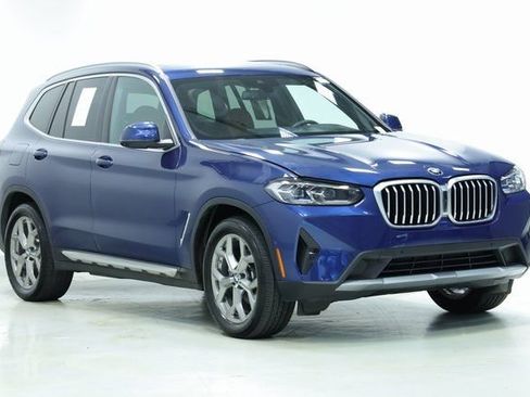 Used 2024 BMW X3 sDrive30i image 3