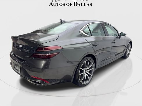 Used 2025 Genesis G70 2.5T image 6