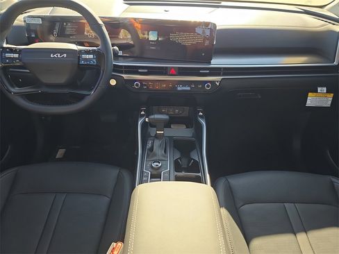 New 2026 Kia Sorento S image 16