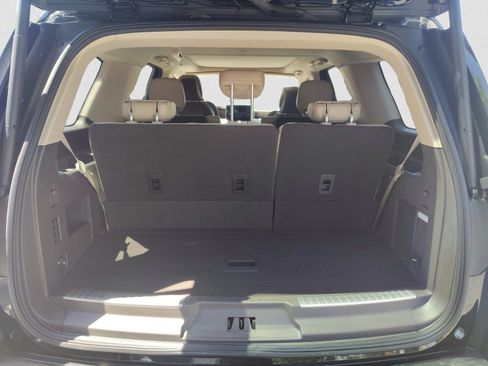 Used 2023 Lincoln Navigator Reserve AWD/4WD image 20