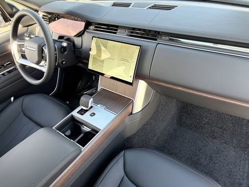 New 2026 Land Rover Range Rover SE AWD/4WD image 12