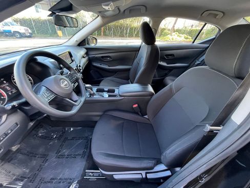 Used 2025 Nissan Sentra S image 24