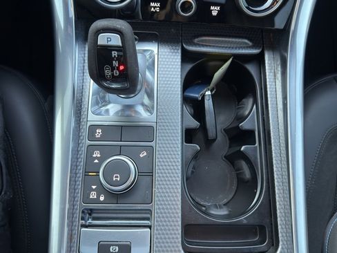 Used 2021 Land Rover Range Rover Sport HST image 20
