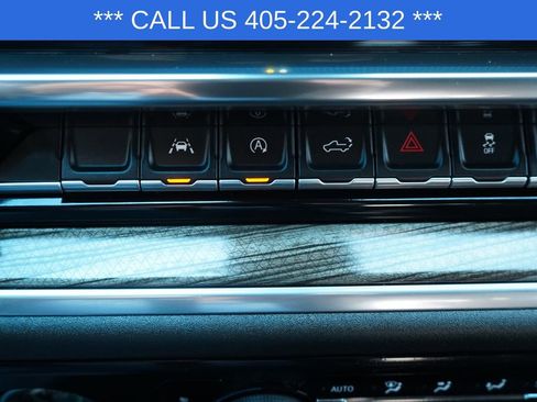 Used 2023 Chevrolet Silverado 1500 LT AWD/4WD image 40