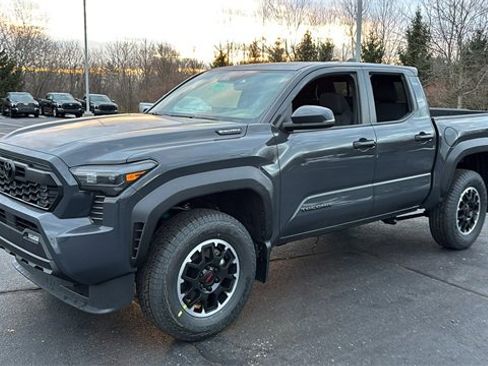 New 2026 Toyota Tacoma TRD Off-Road w/ TRD Off Road Upgrade Package image 2