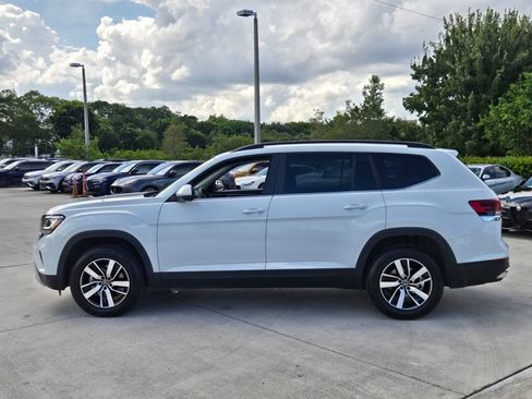 Used 2023 Volkswagen Atlas SE FWD image 3