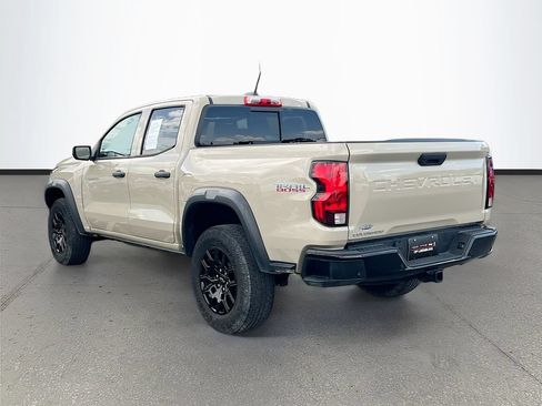 Used 2024 Chevrolet Colorado Trail Boss w/ Advanced Trailering Package AWD/4WD image 5