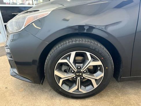 Certified 2021 Kia Forte LXS FWD image 20