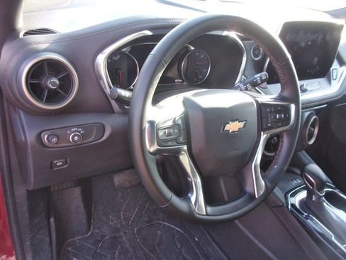 Used 2025 Chevrolet Blazer Premier w/ Driver Confidence II Package image 10