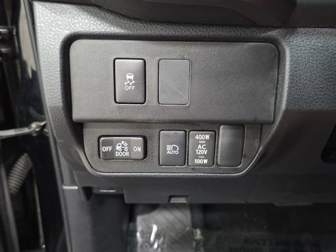 Certified 2023 Toyota Tacoma TRD Sport AWD/4WD image 23