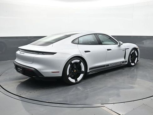 Used 2025 Porsche Taycan GTS AWD/4WD image 24