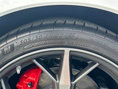 Certified 2022 Chevrolet Corvette Stingray Preferred Cpe w/ Battery Protection Package RWD image 15