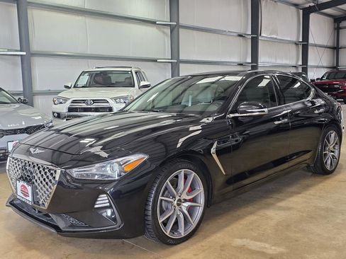 Used 2021 Genesis G70 3.3T RWD image 1