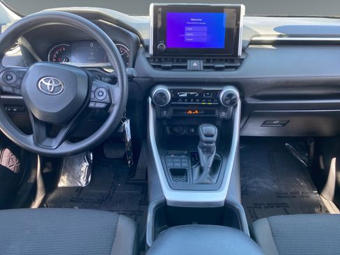 Used 2024 Toyota RAV4 LE AWD/4WD image 11