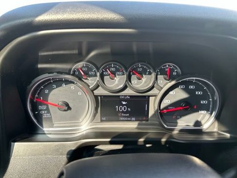 Used 2021 Chevrolet Silverado 1500 LT AWD/4WD image 22