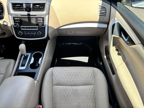 Used 2016 Nissan Altima 2.5 S w/ Power Driver Seat Package FWD image 15